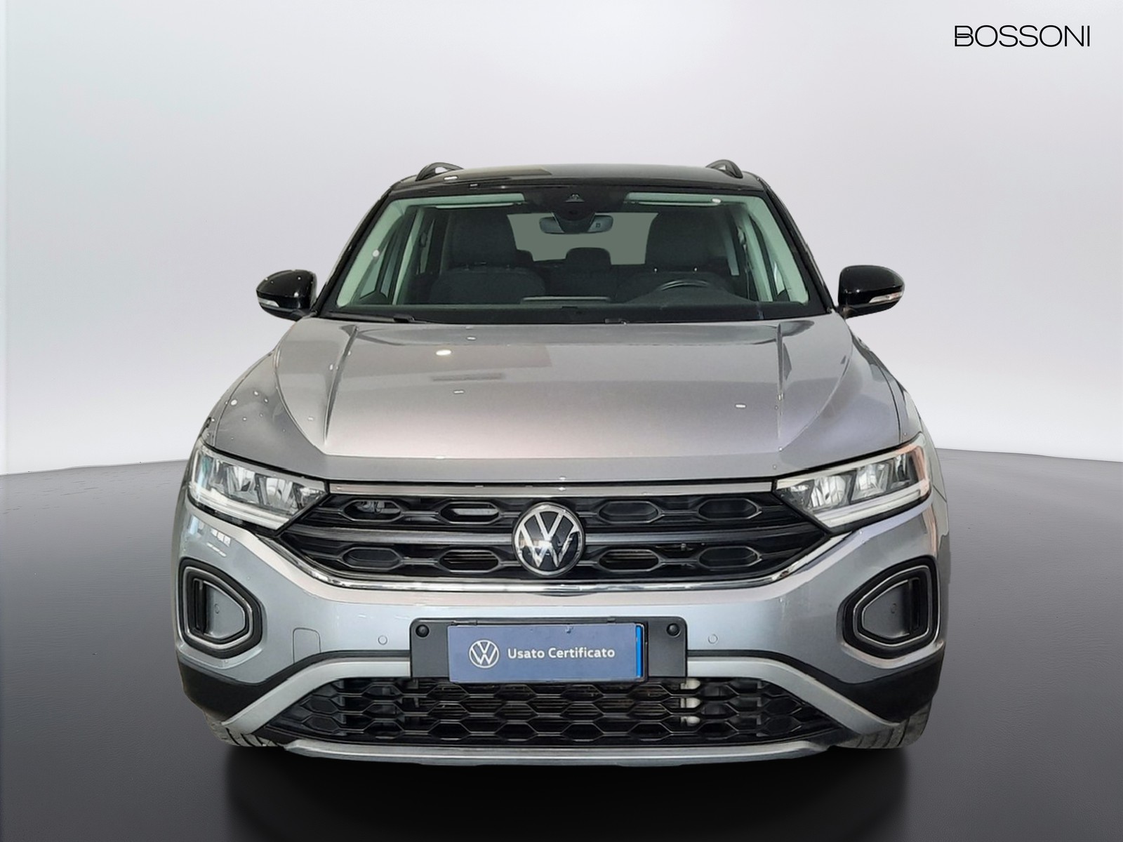 2 - Volkswagen T-Roc 1.0 tsi 110cv life