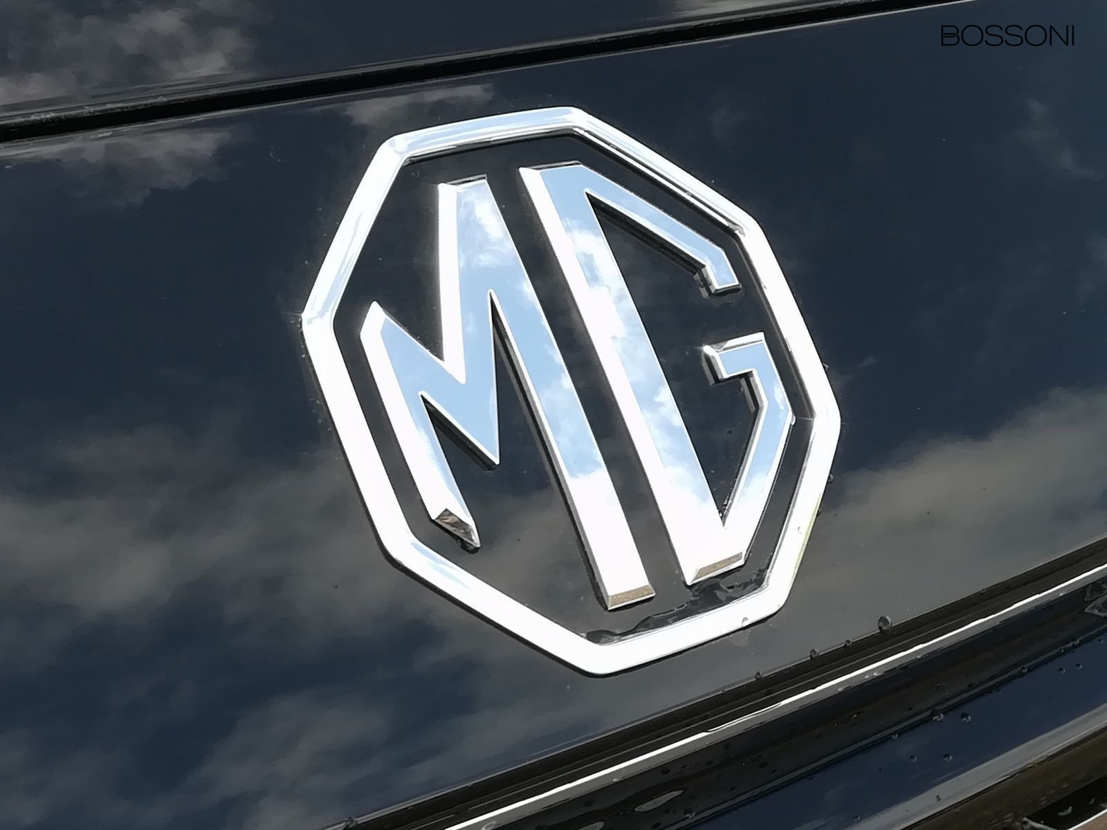 24 - Mg ZS 1.5 comfort