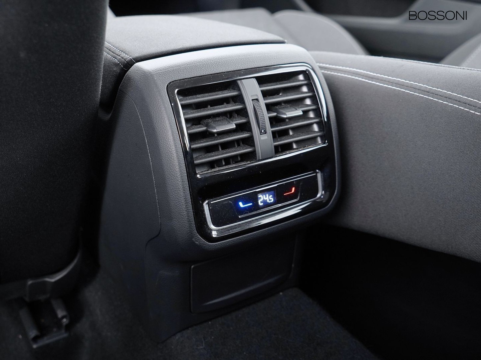 29 - Volkswagen Passat variant 2.0 tdi scr evo 150cv business dsg