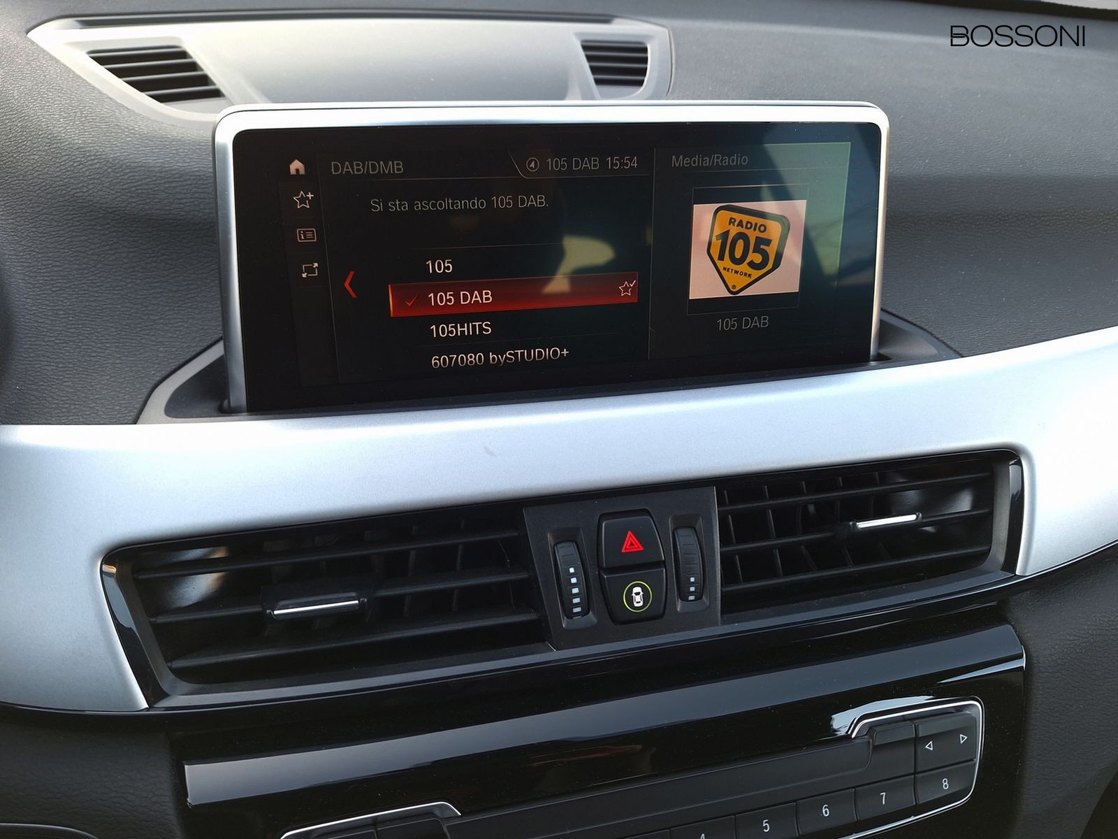 16 - BMW X1 18d sdrive business advantage steptronic