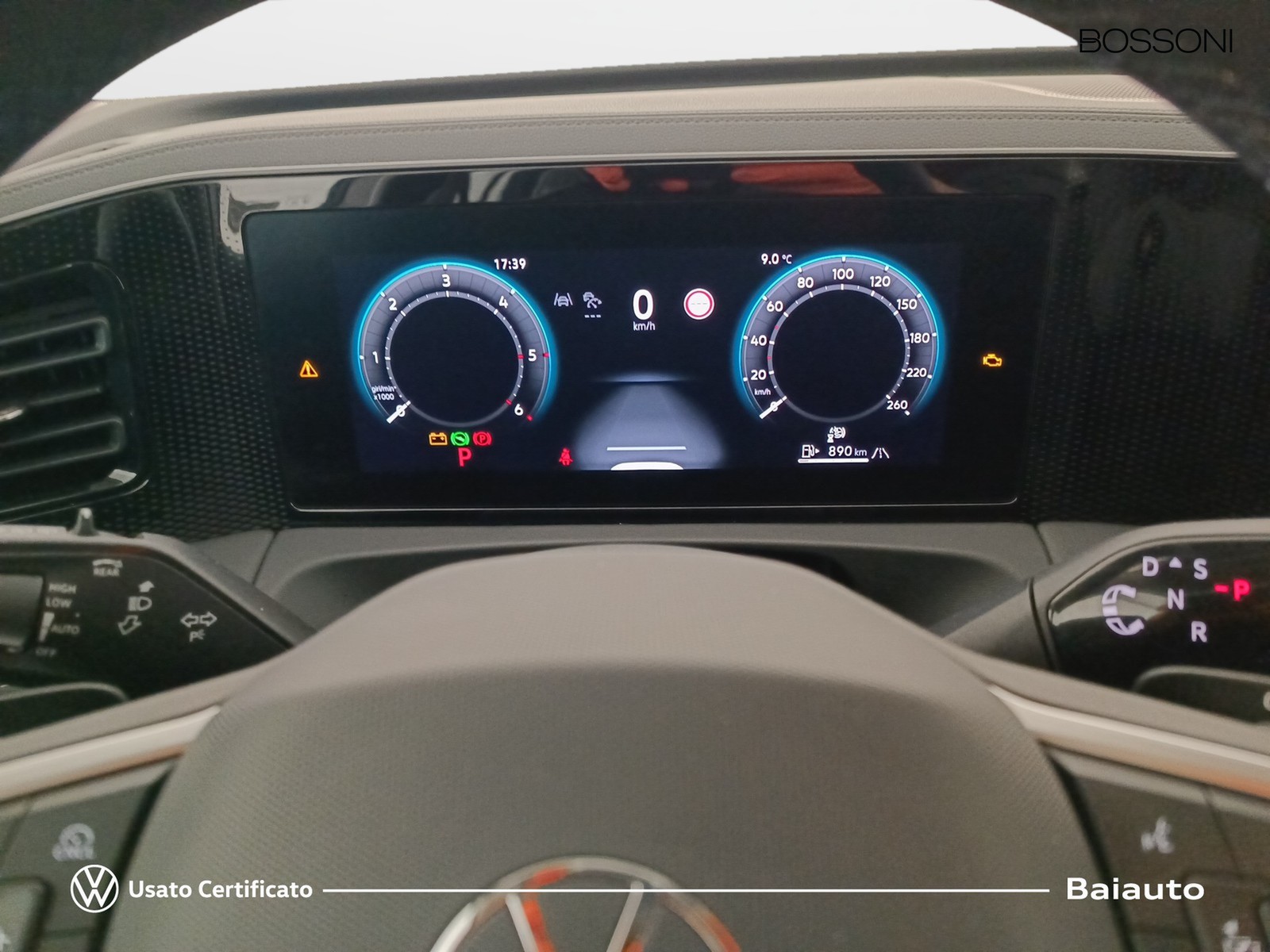 9 - Volkswagen Tiguan 2.0 tdi scr 150cv life dsg