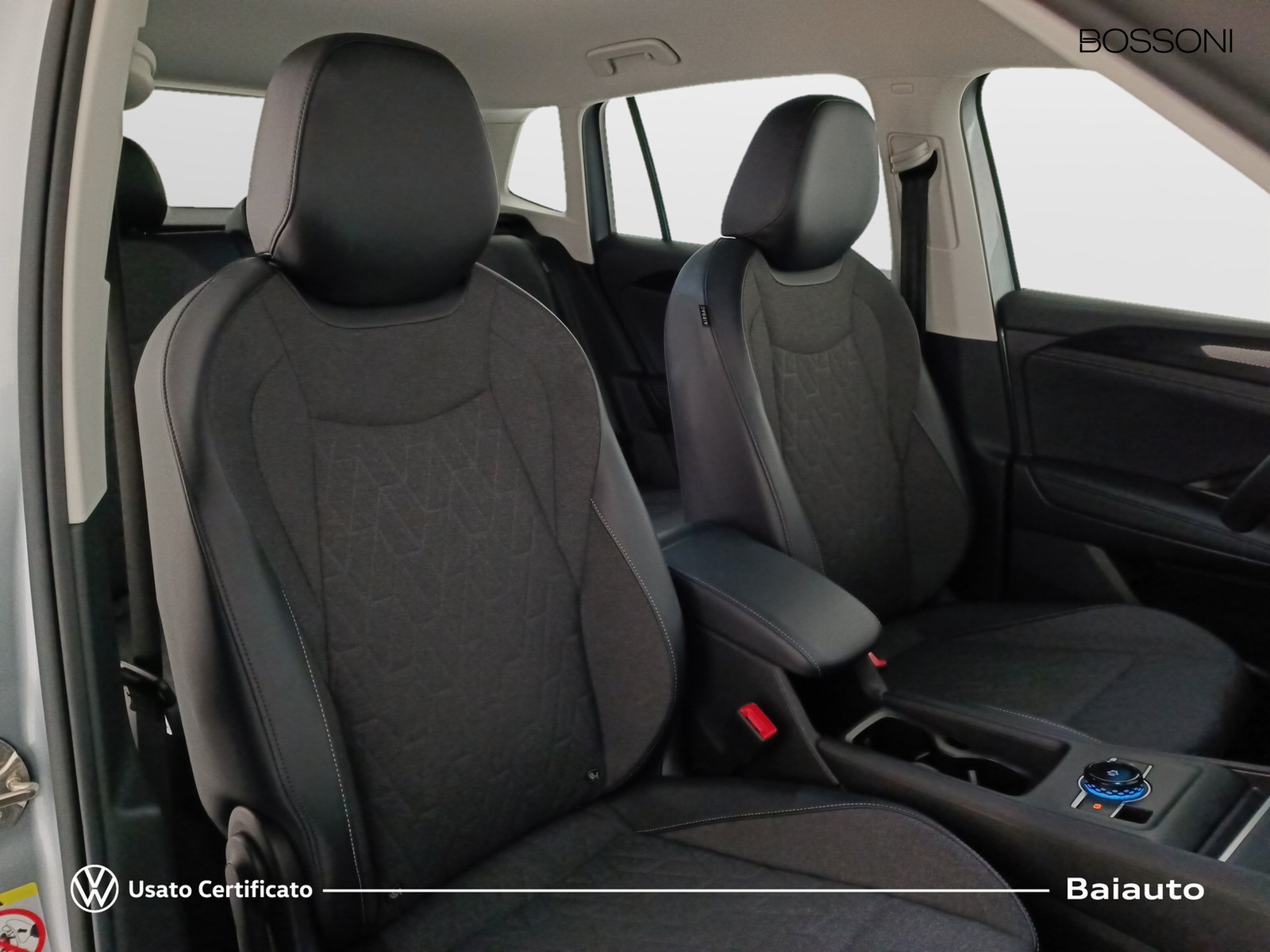 20 - Volkswagen Tiguan 2.0 tdi scr 150cv life dsg