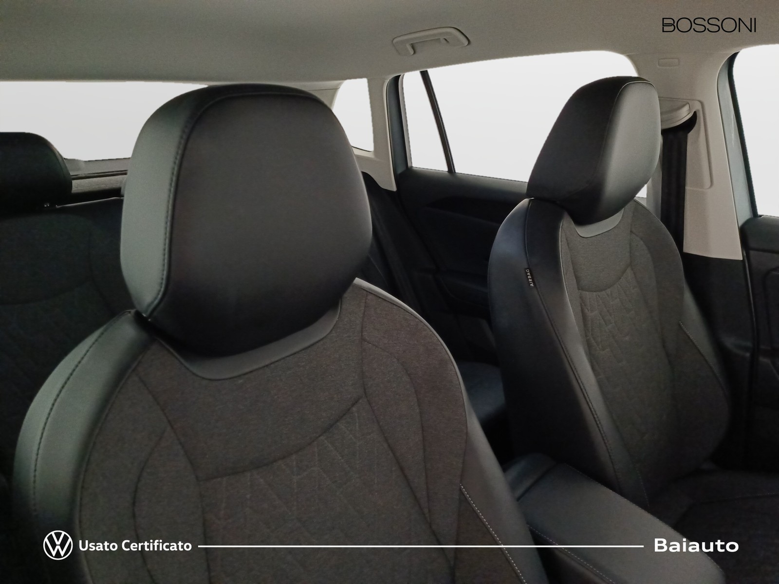 22 - Volkswagen Tiguan 2.0 tdi scr 150cv life dsg