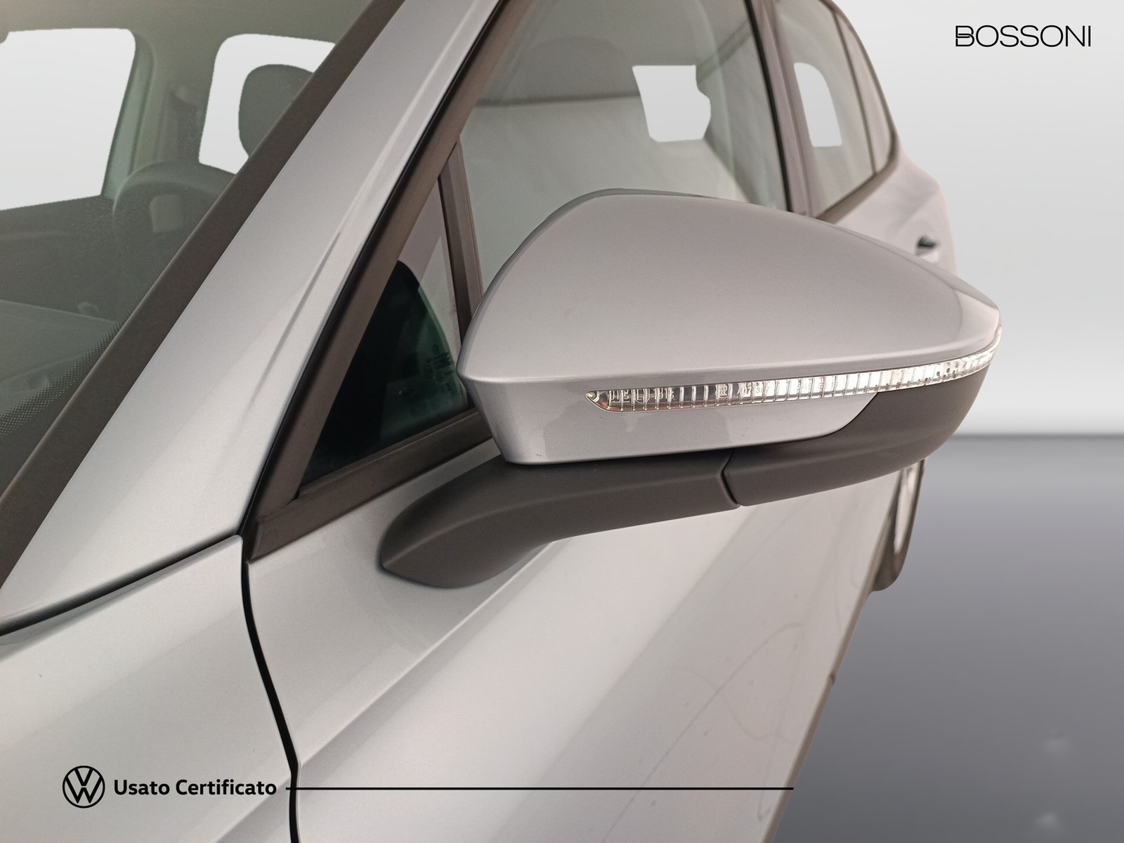 24 - Volkswagen Tiguan 2.0 tdi scr 150cv life dsg