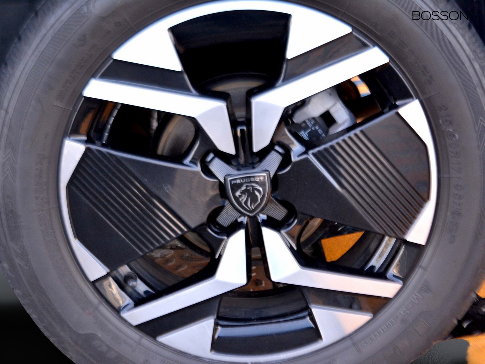 15 - Peugeot 2008 1.2 puretech 130cv gt eat8 s&s