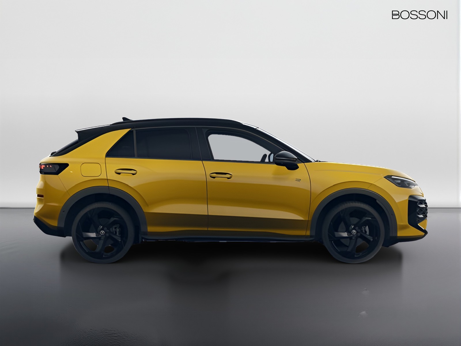 4 - Volkswagen T-Roc 1.5 etsi act 150cv r-line dsg