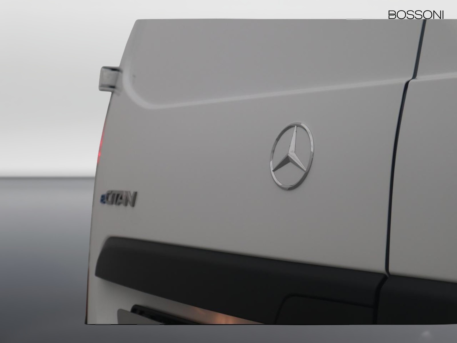 6 - Mercedes Vans Citan efurgone long pro 45kwh
