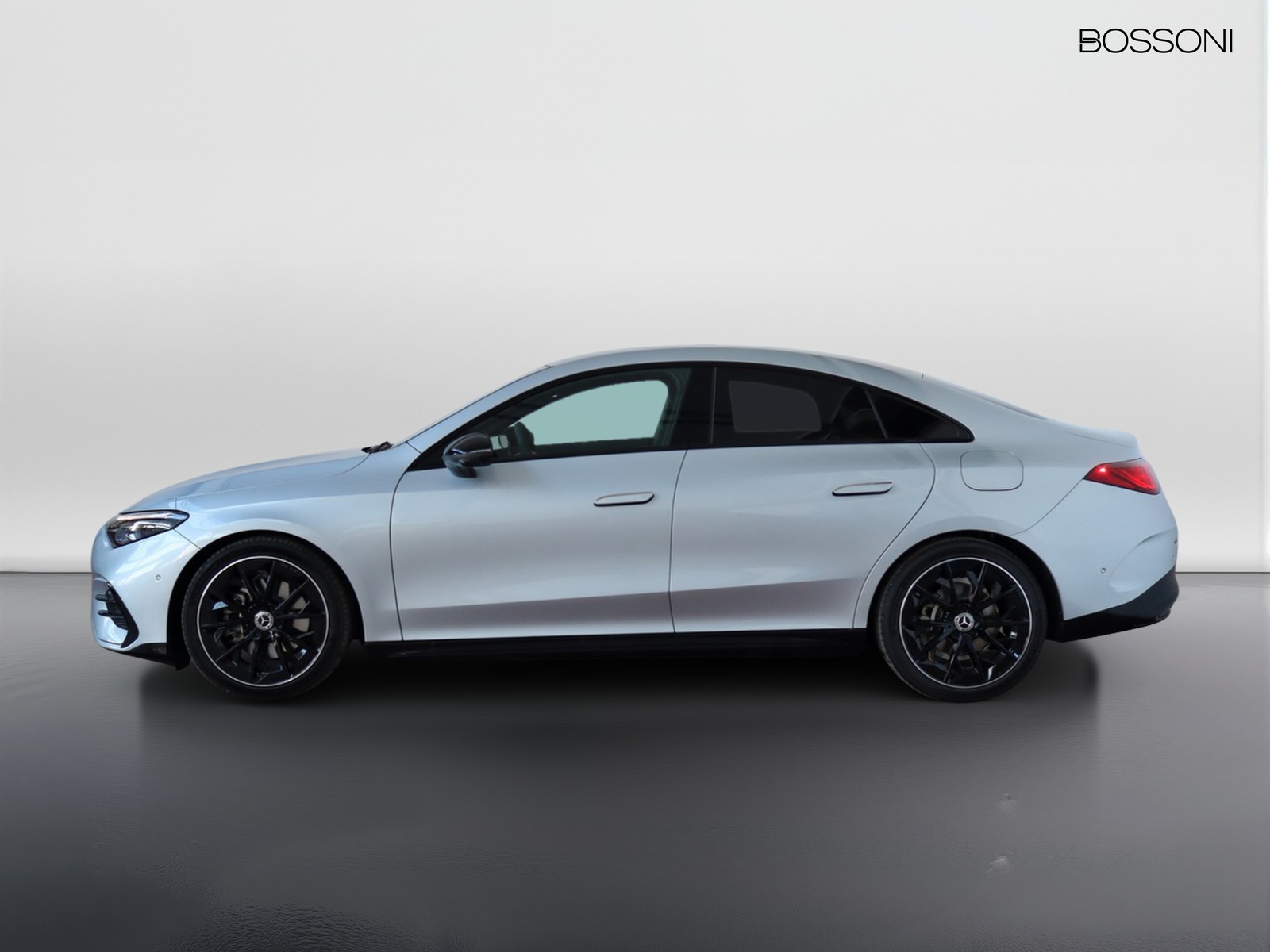 3 - Mercedes CLA 200 advanced plus auto