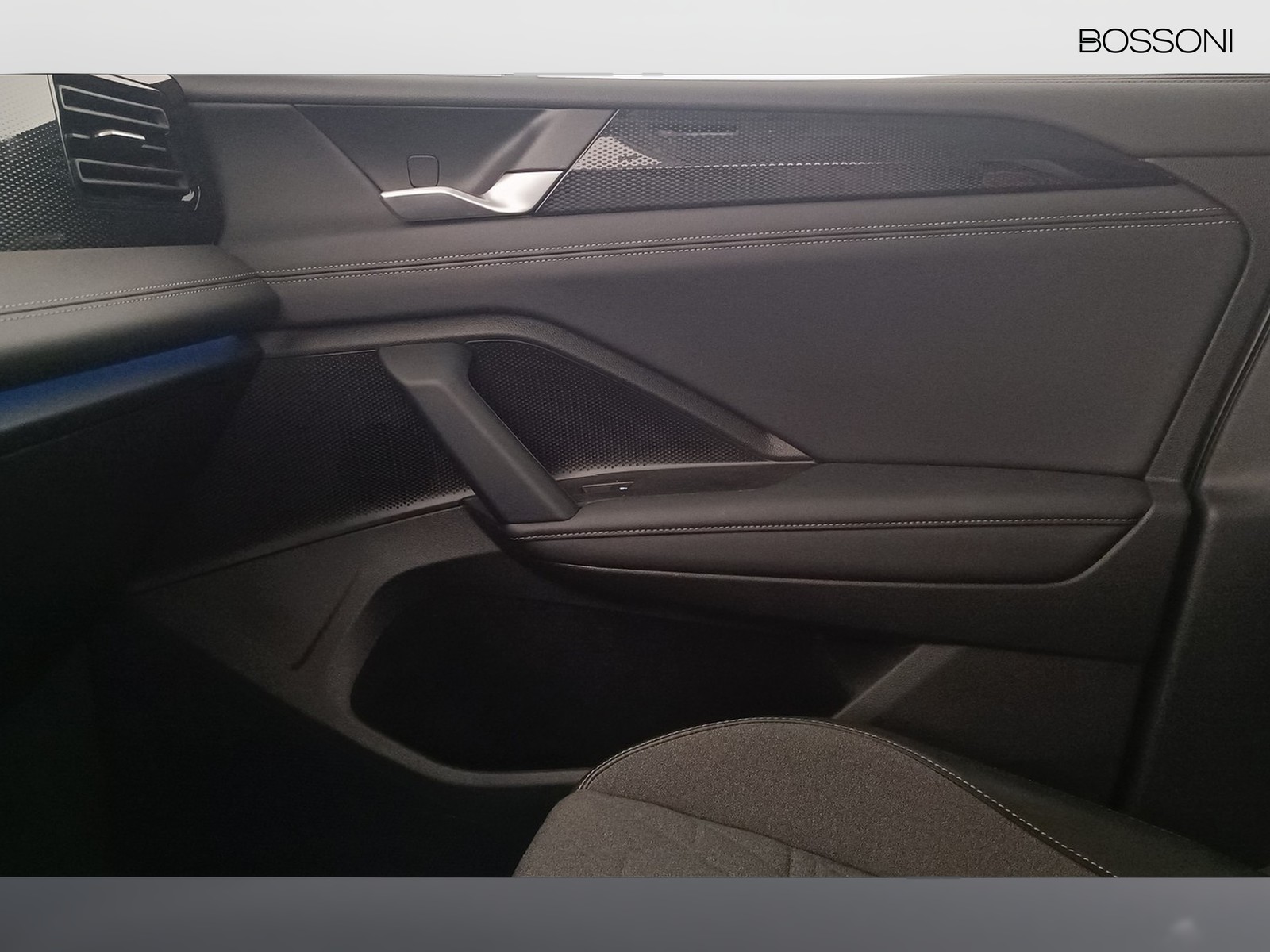 29 - Volkswagen Tiguan 2.0 tdi scr 150cv life dsg