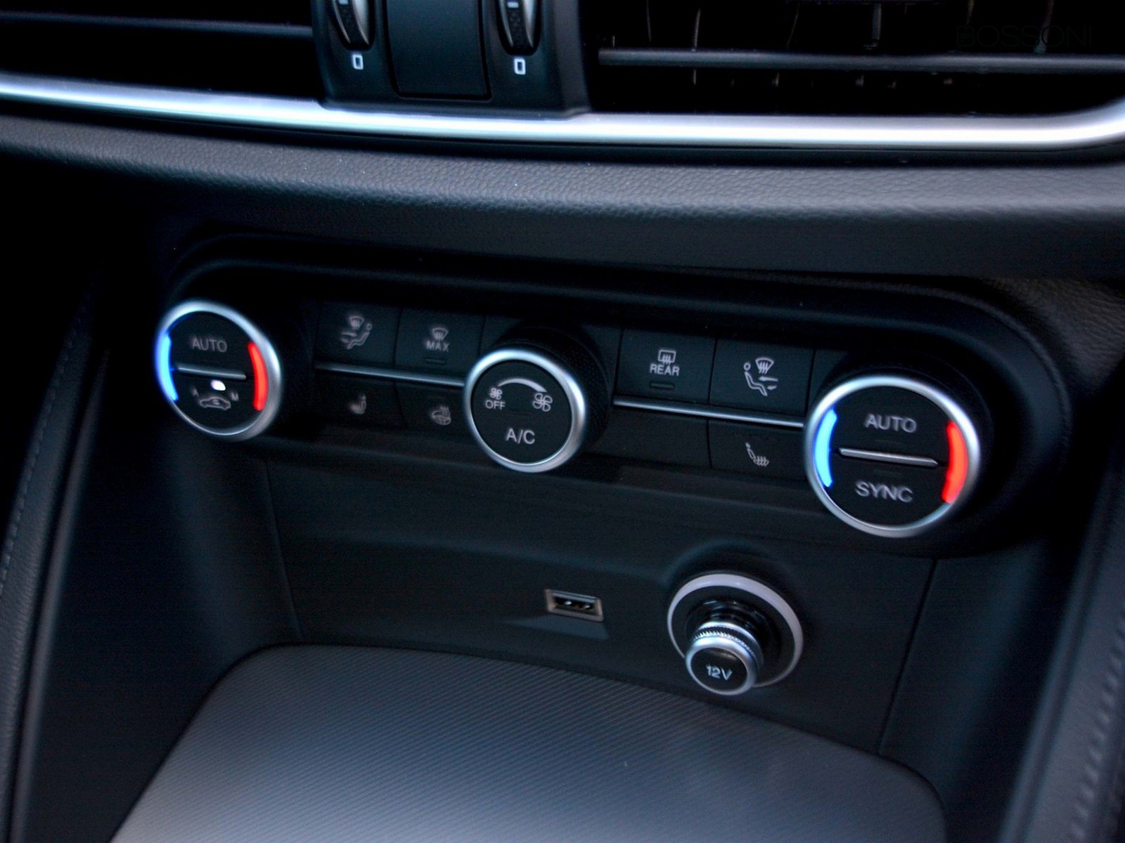 11 - Alfa Romeo Stelvio 2.2 turbo 210cv veloce q4 at8