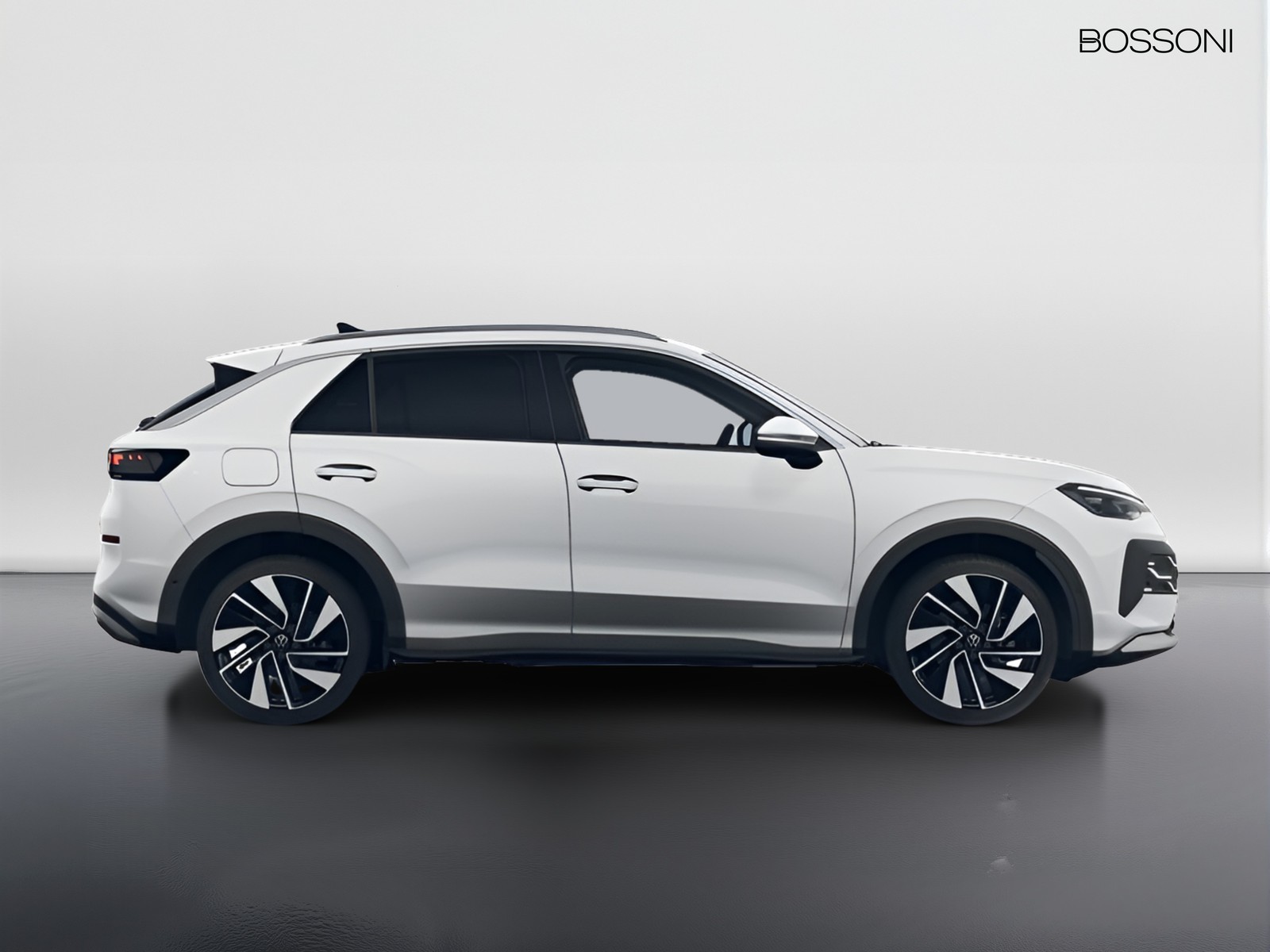 4 - Volkswagen T-Roc 1.5 etsi act 150cv style dsg