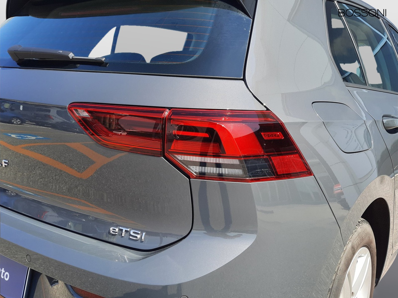 24 - Volkswagen Golf 1.0 etsi evo 110cv life dsg