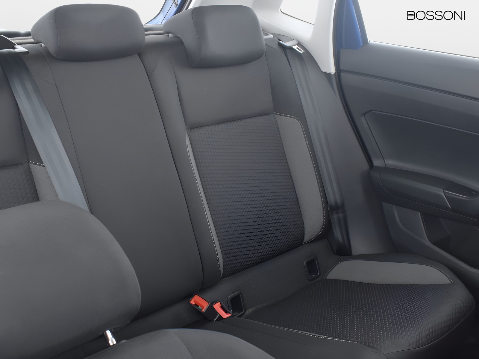 21 - Volkswagen Polo 1.0 tsi 95cv life dsg