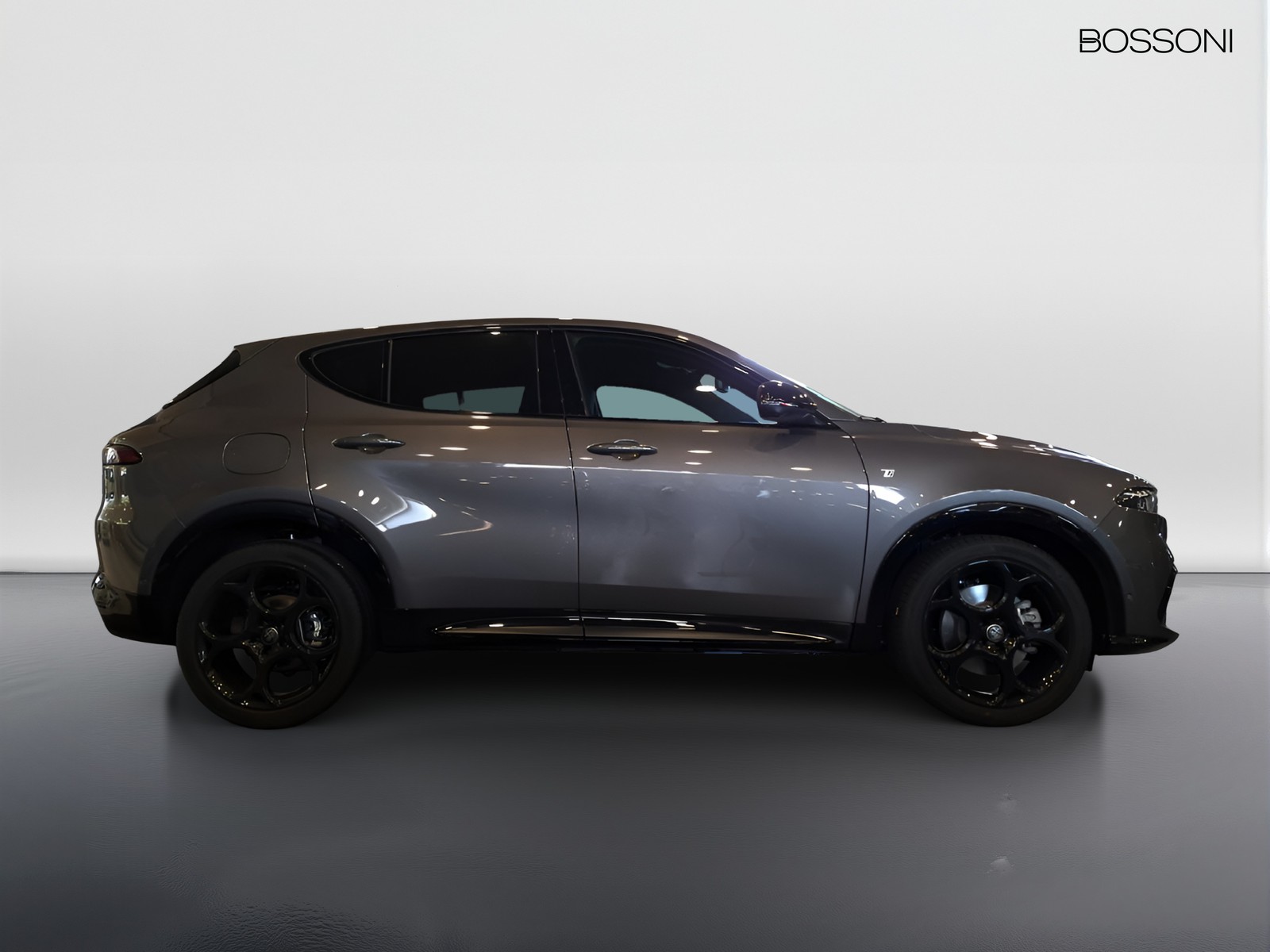 4 - Alfa Romeo Tonale 1.5 hybrid 175cv ti tct7