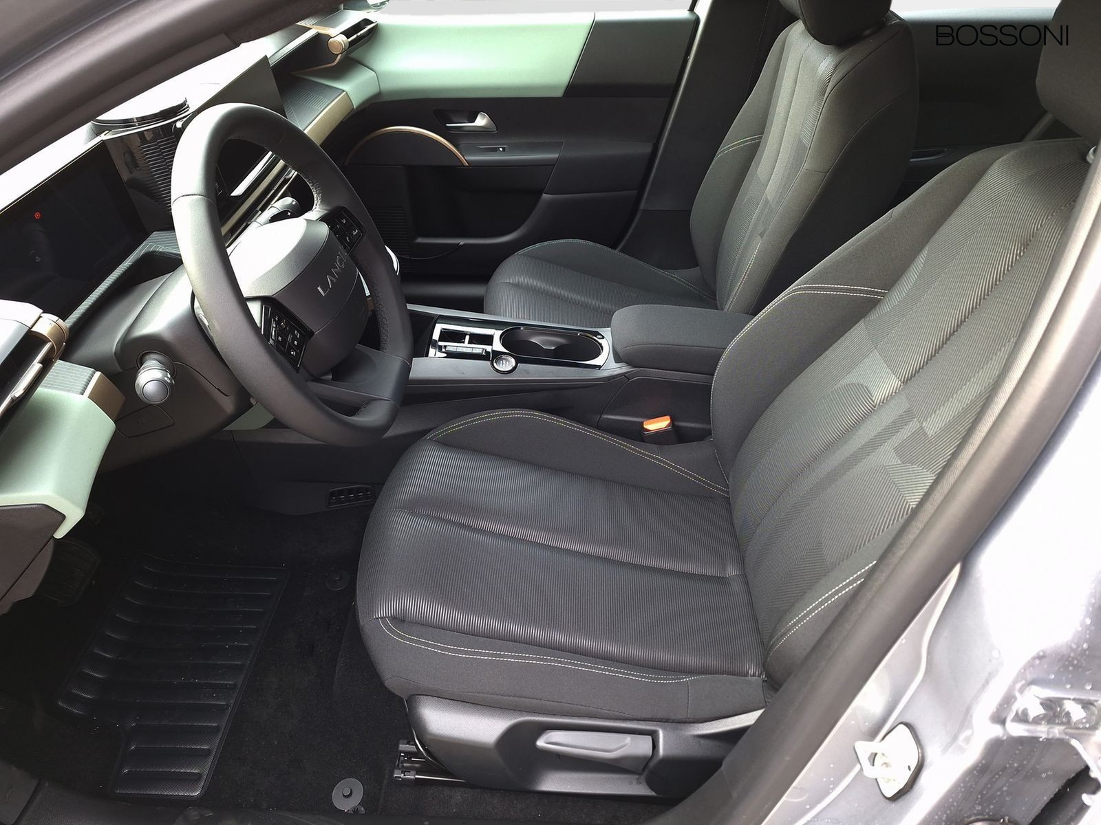11 - Lancia Ypsilon 1.2 mhev 110cv e-dct