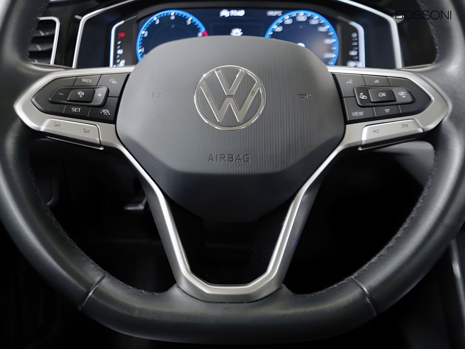 15 - Volkswagen Polo 1.0 tsi 110cv style dsg