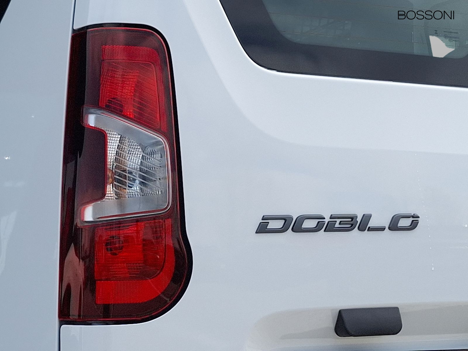 15 - Fiat Professional Doblò van d.cab xl 1.5 diesel 100cv