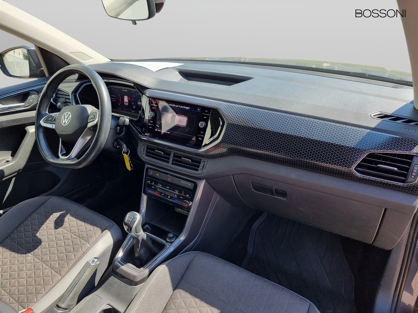 10 - Volkswagen T-Cross 1.0 tsi 110cv advanced