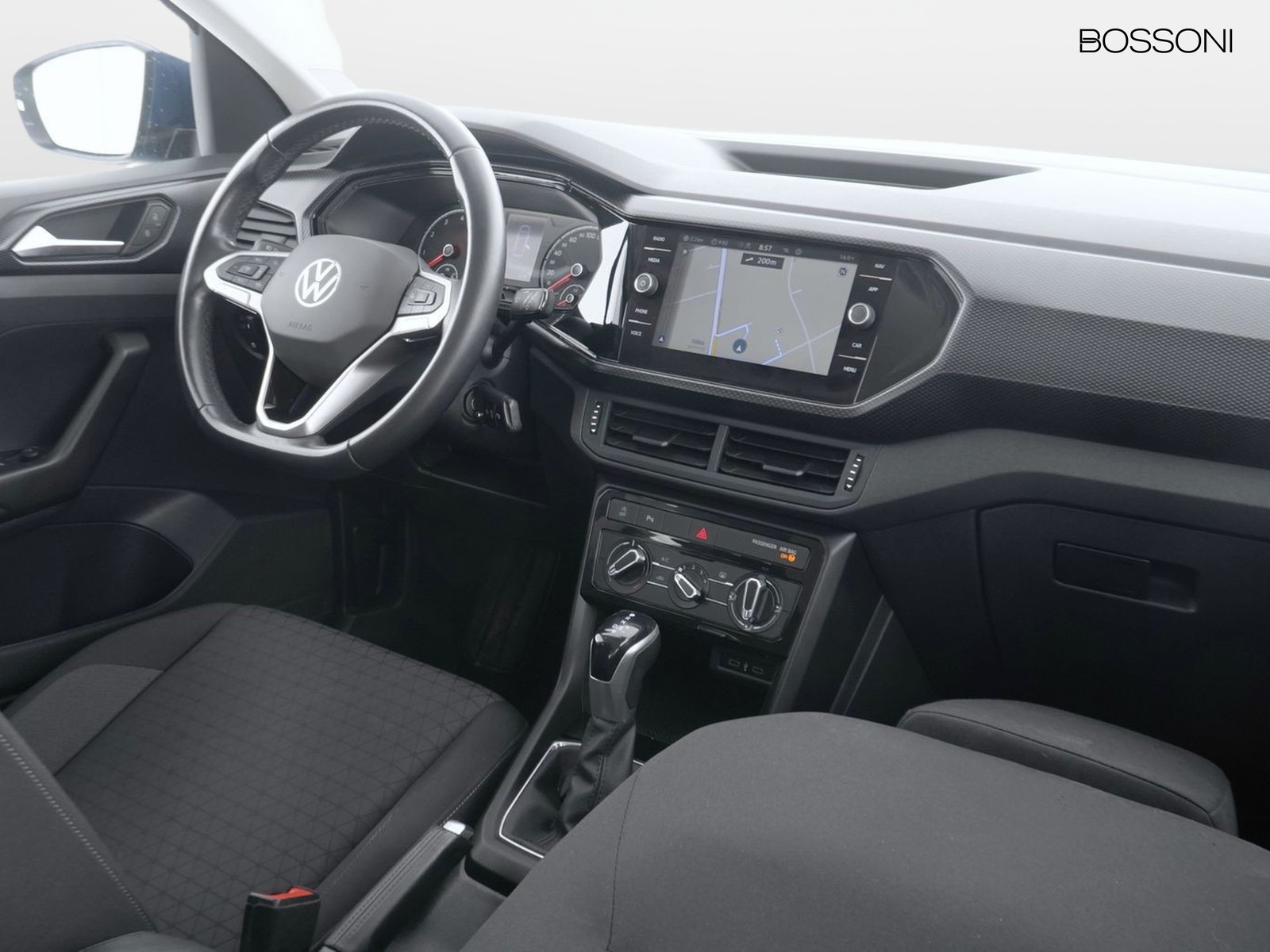 6 - Volkswagen T-Cross 1.0 tsi 110cv style dsg