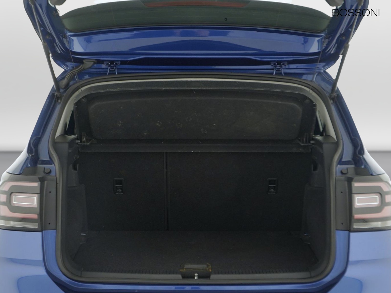10 - Volkswagen T-Cross 1.0 tsi 110cv style dsg