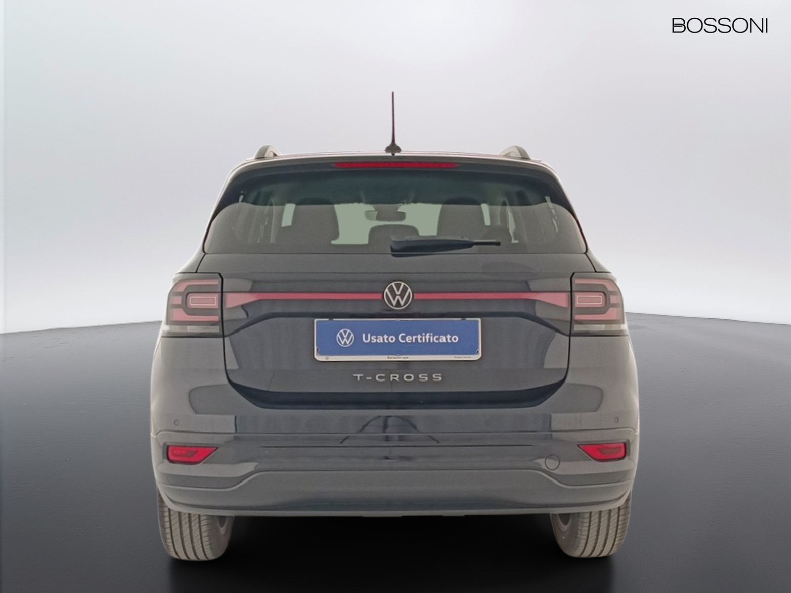 5 - Volkswagen T-Cross 1.0 tsi 110cv sport