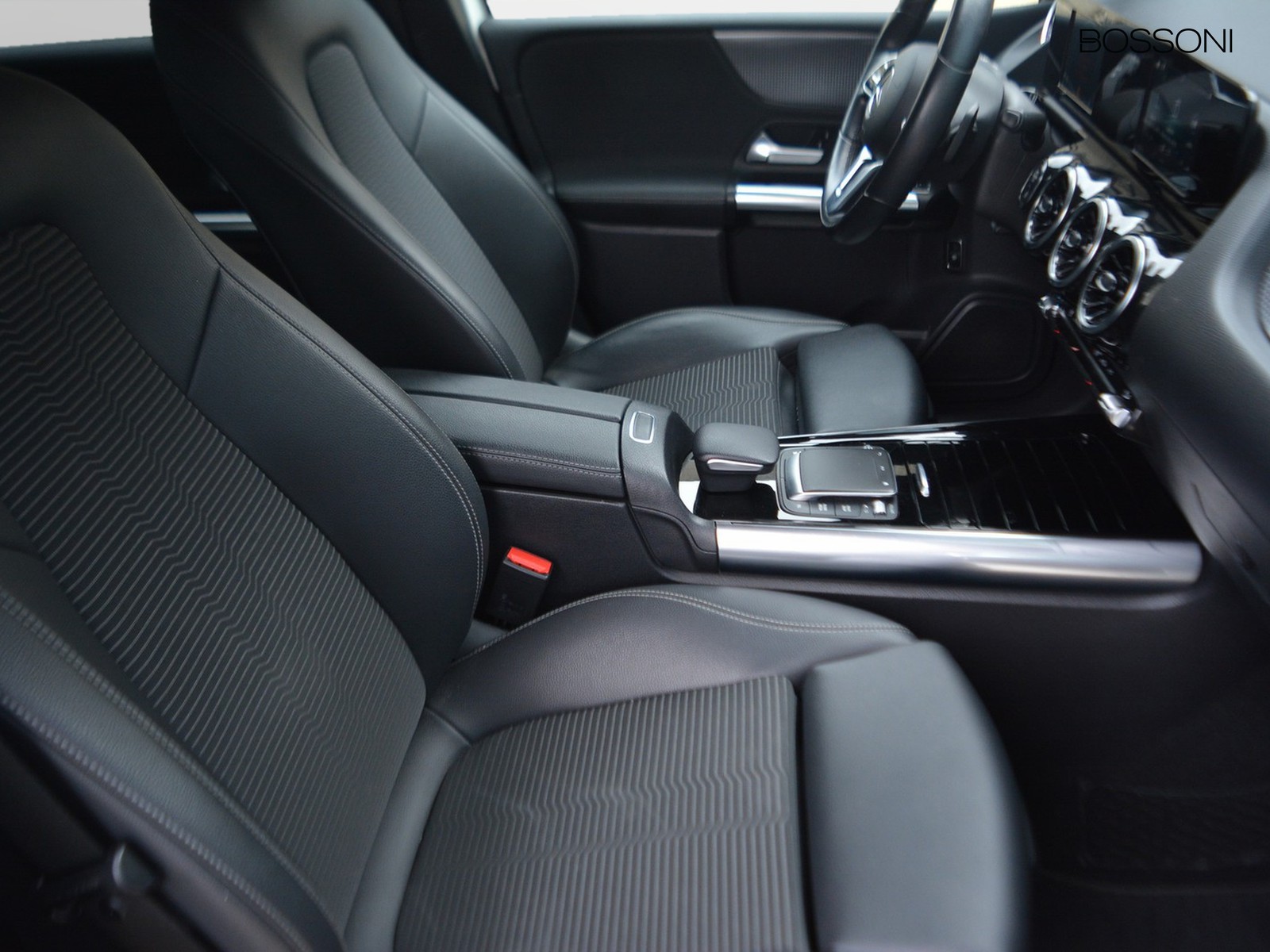 5 - Mercedes Classe B 180 d sport plus 7g-dct