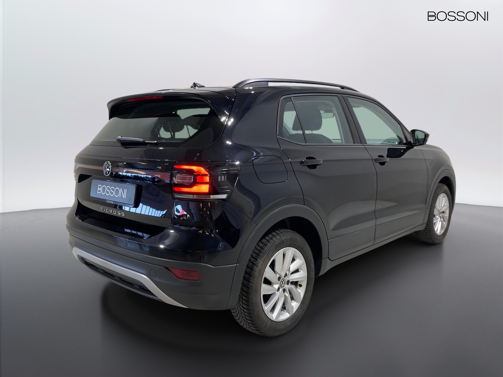 3 - Volkswagen T-Cross 1.0 tsi 95cv style