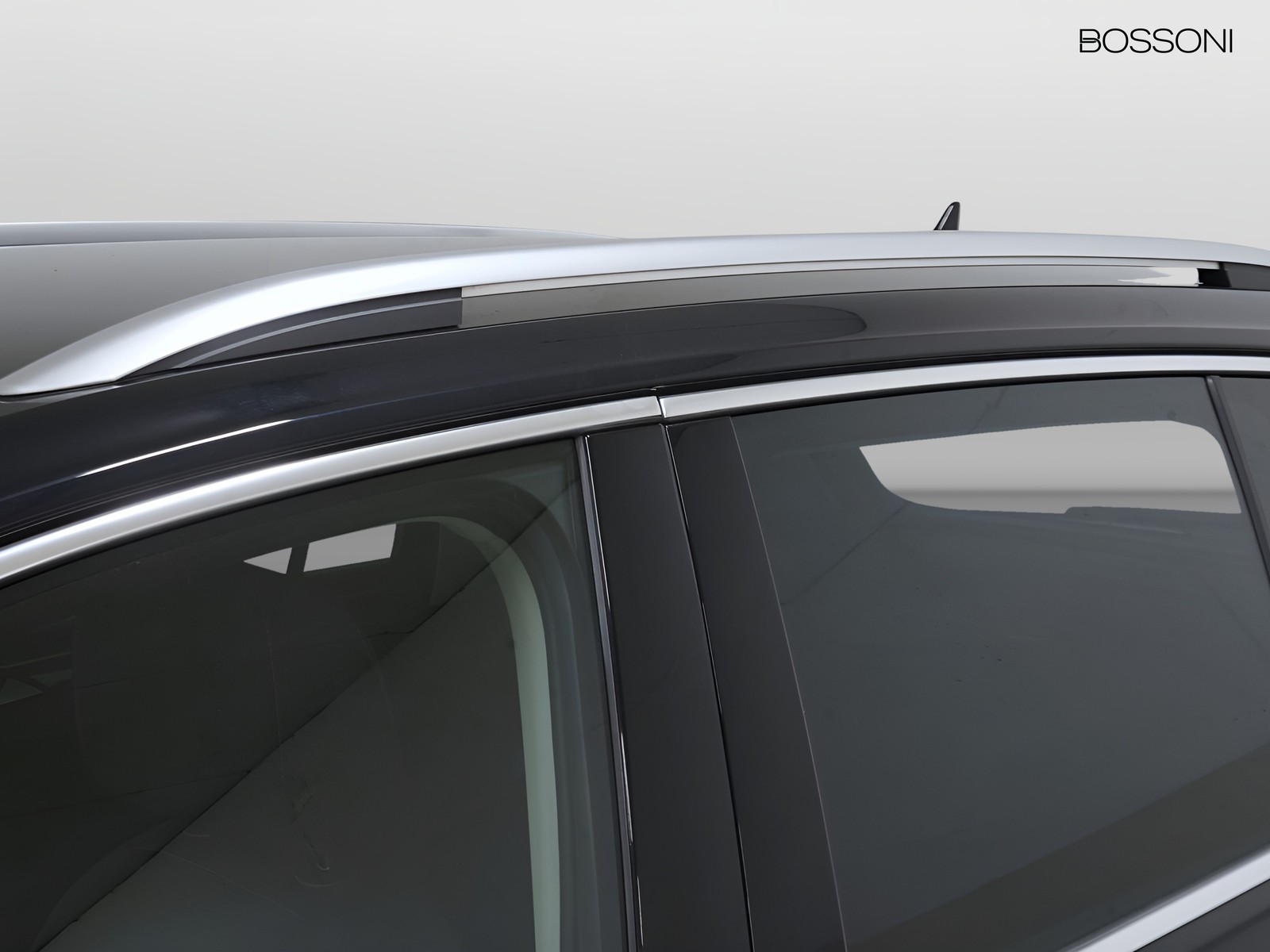 34 - Volkswagen Tiguan 2.0 tdi scr 150cv elegance dsg