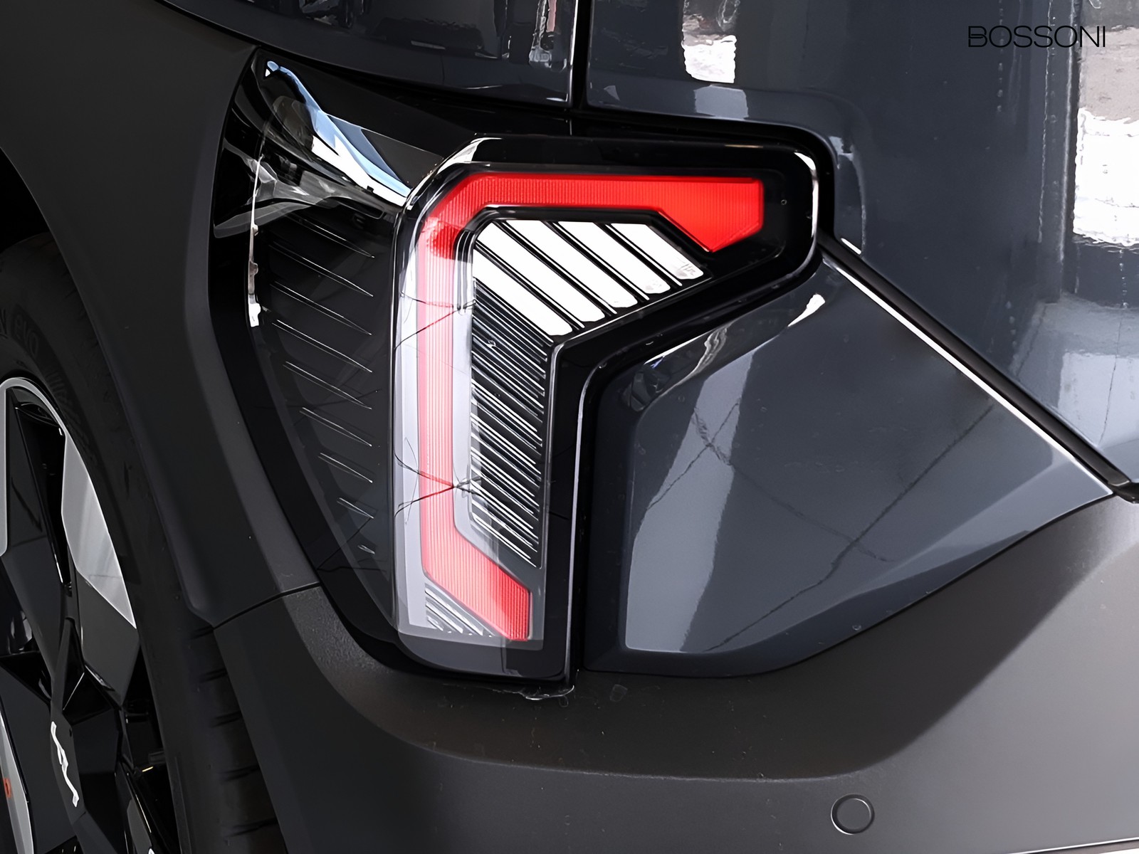 15 - Kia EV2 42,2 kwh earth