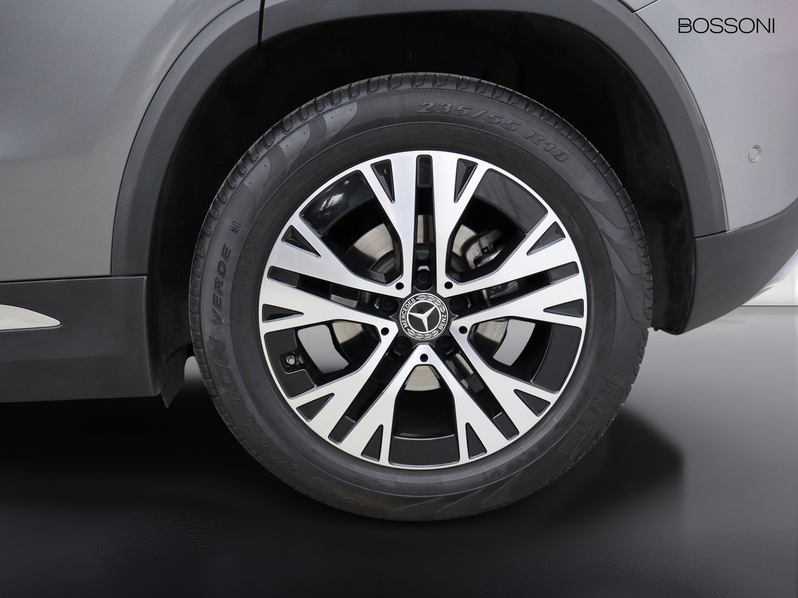 4 - Mercedes GLA 180 d progressive advanced plus 8g-dct