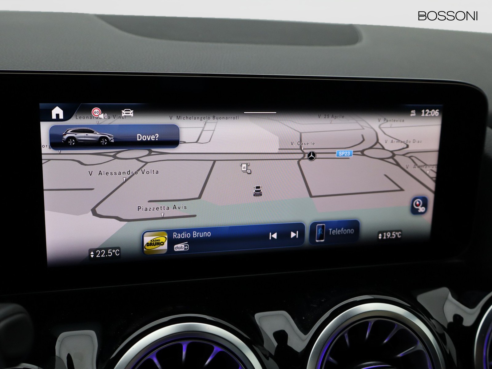 10 - Mercedes GLA 180 d progressive advanced plus 8g-dct