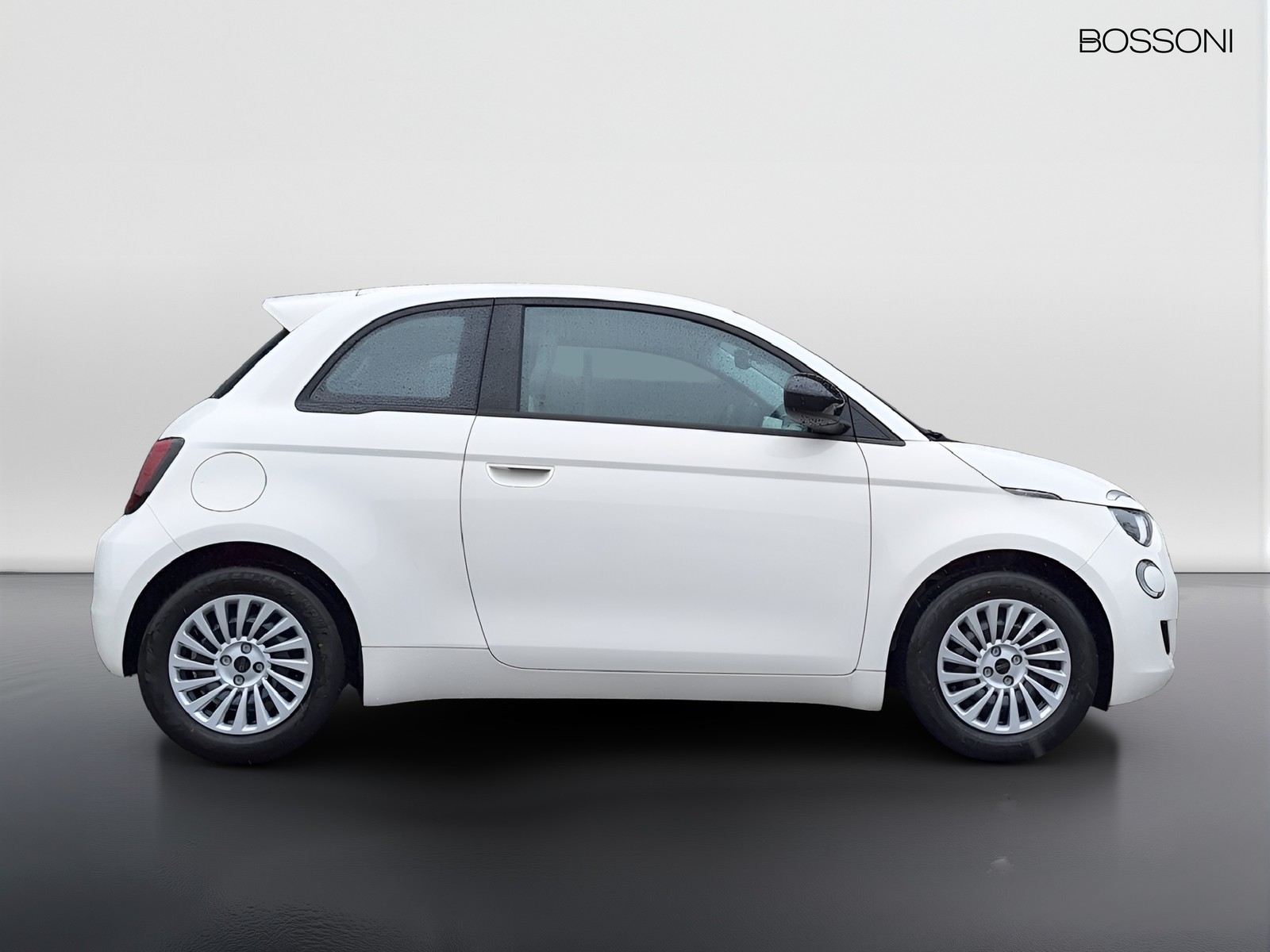 4 - Fiat 500 1.0 hybrid pop