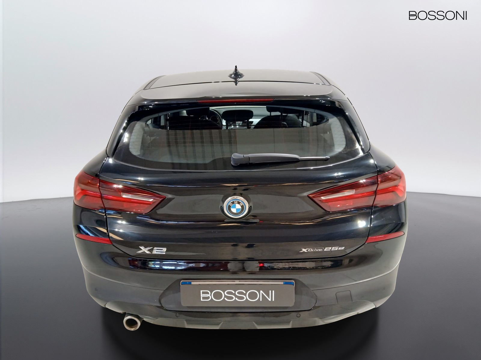 5 - BMW X2 25e xdrive business x steptronic