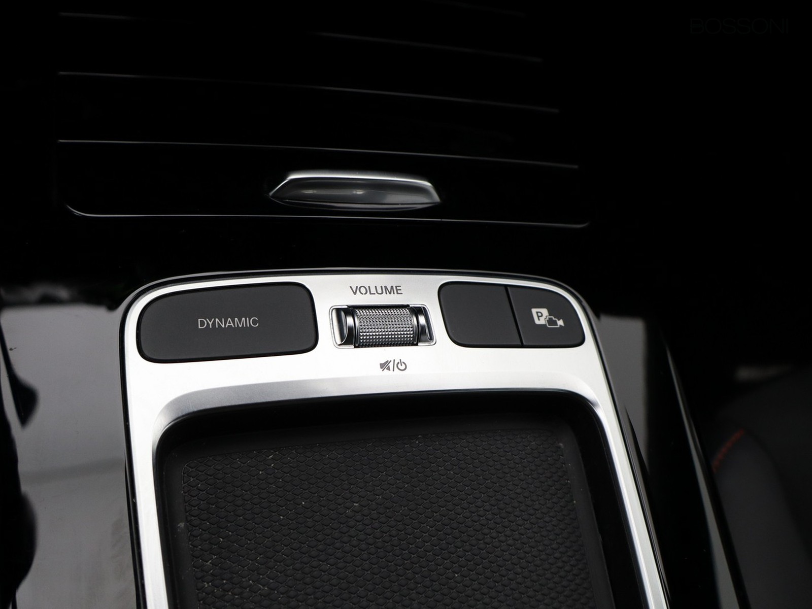 14 - Mercedes CLA shooting brake 200 d amg line premium 8g-dct