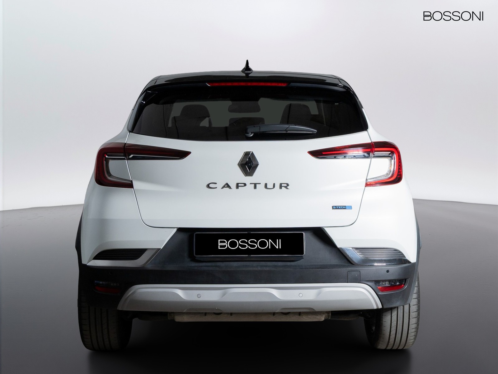 5 - Renault Captur 1.6 e-tech plug-in hybrid 160cv intens auto my21