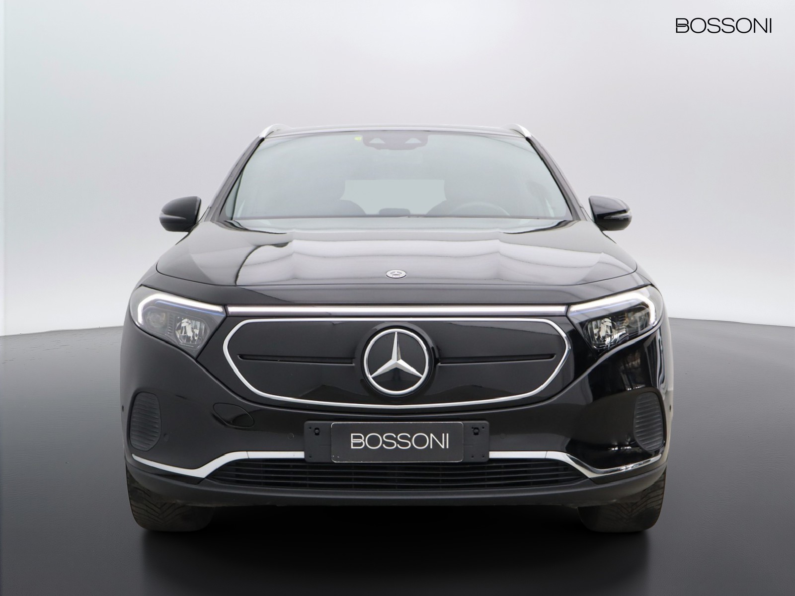 2 - Mercedes EQA 250+ sport plus