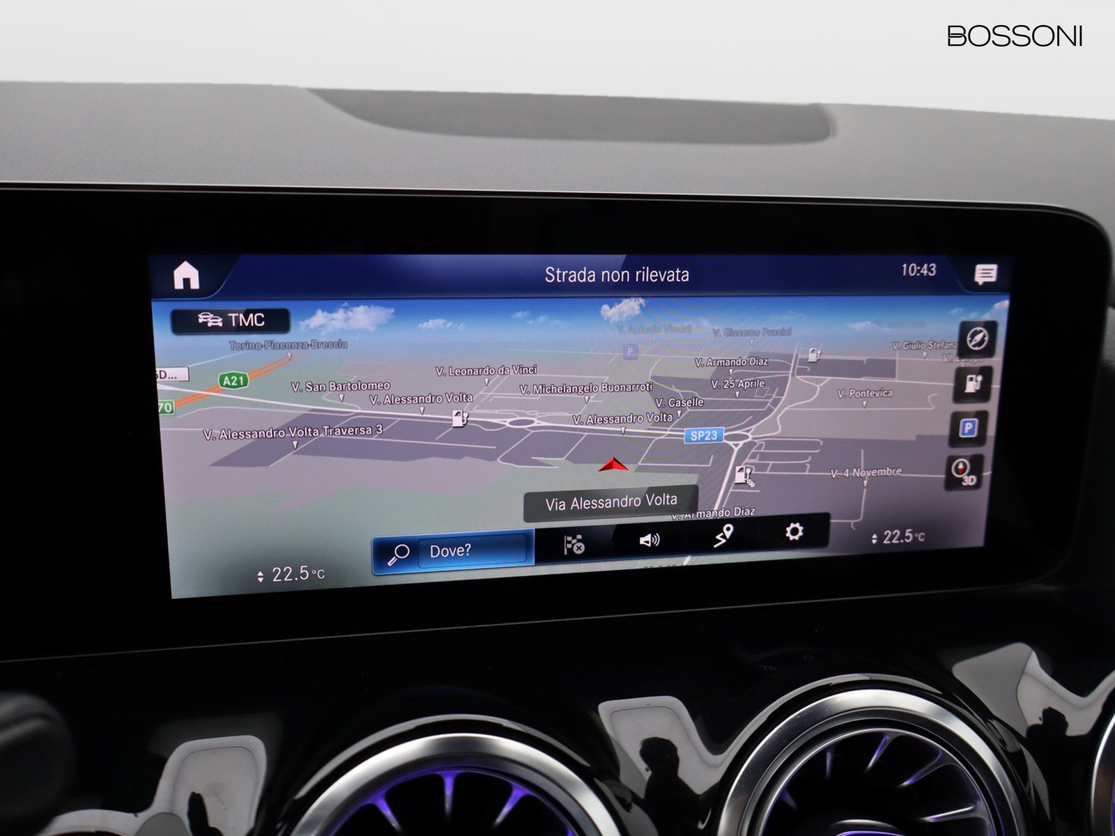 10 - Mercedes EQA 250+ sport plus