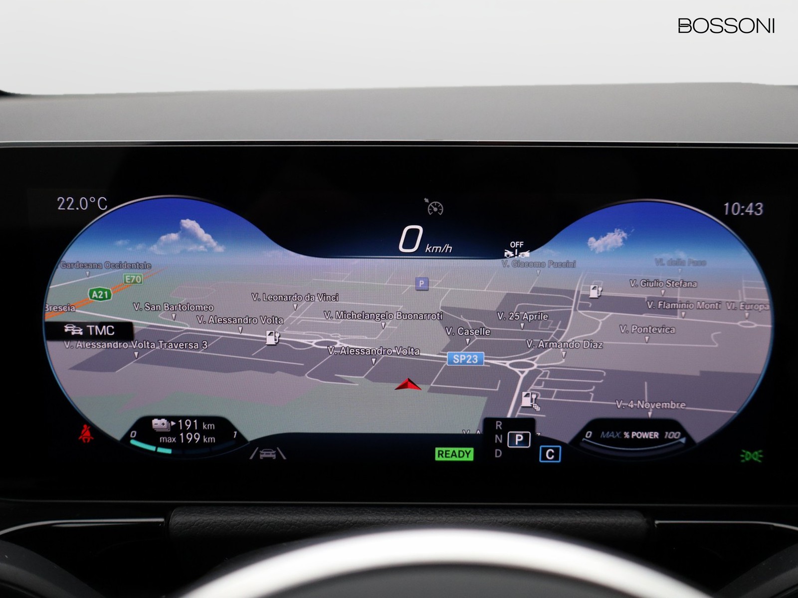 16 - Mercedes EQA 250+ sport plus