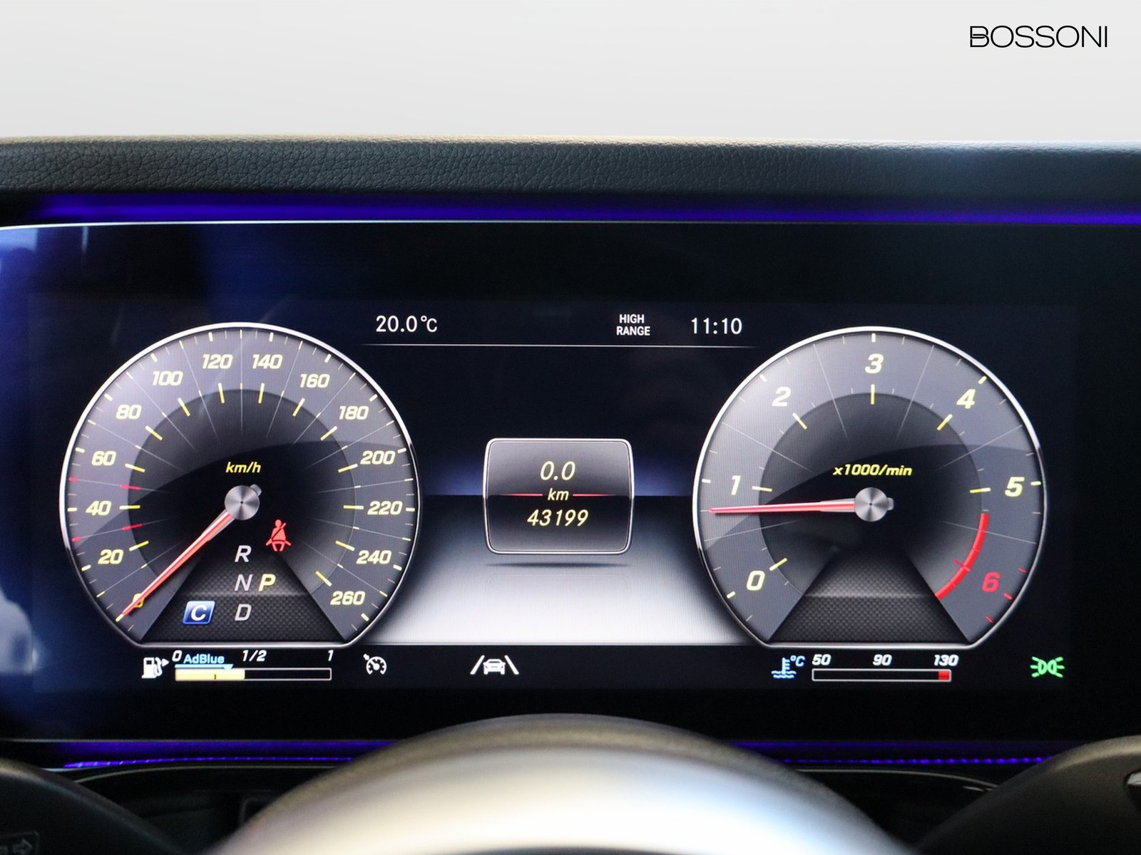 9 - Mercedes Classe G 400 d 330cv sport 9g-tronic