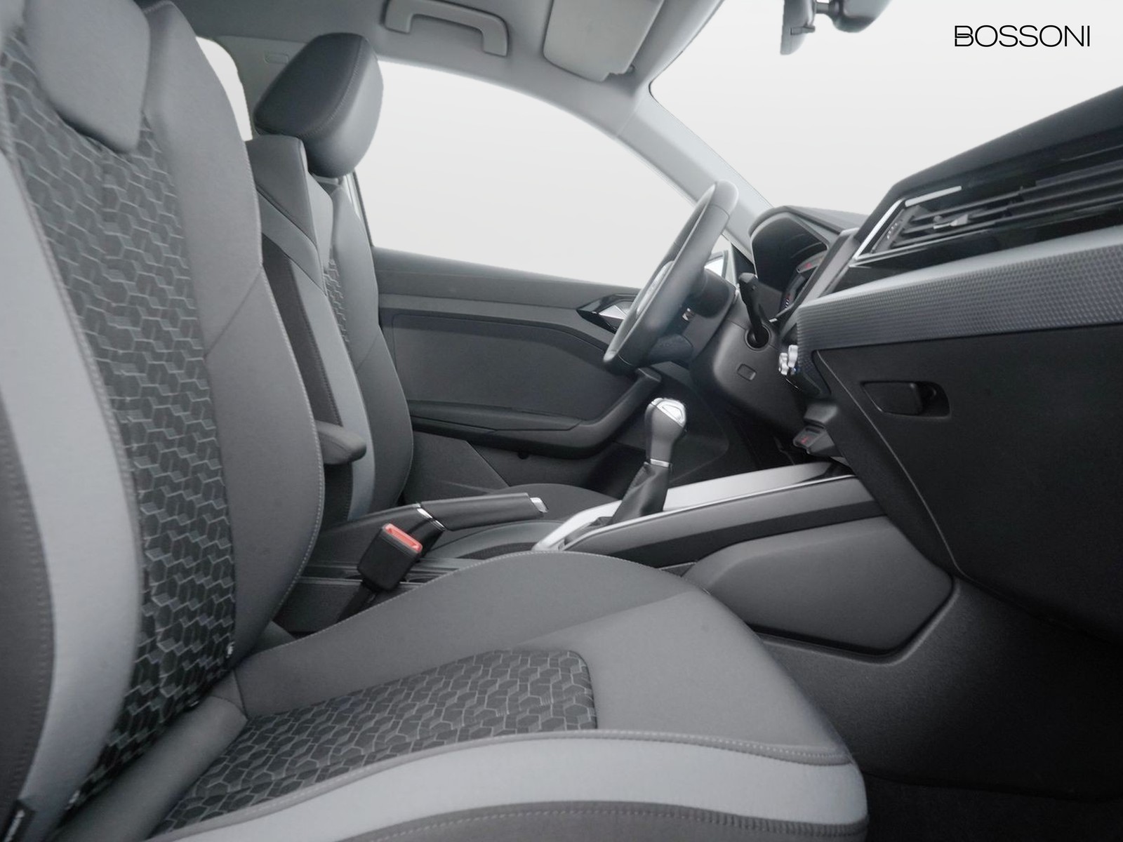 16 - Audi A1 sportback 30 1.0 tfsi 116cv business