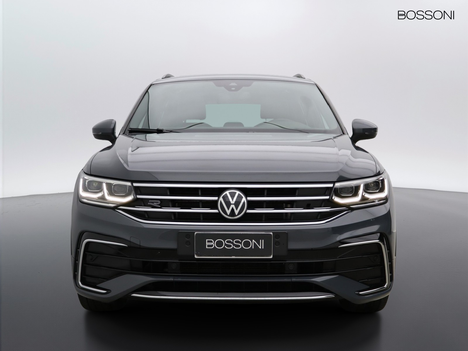 2 - Volkswagen Tiguan 2.0 tdi scr 150cv r-line dsg