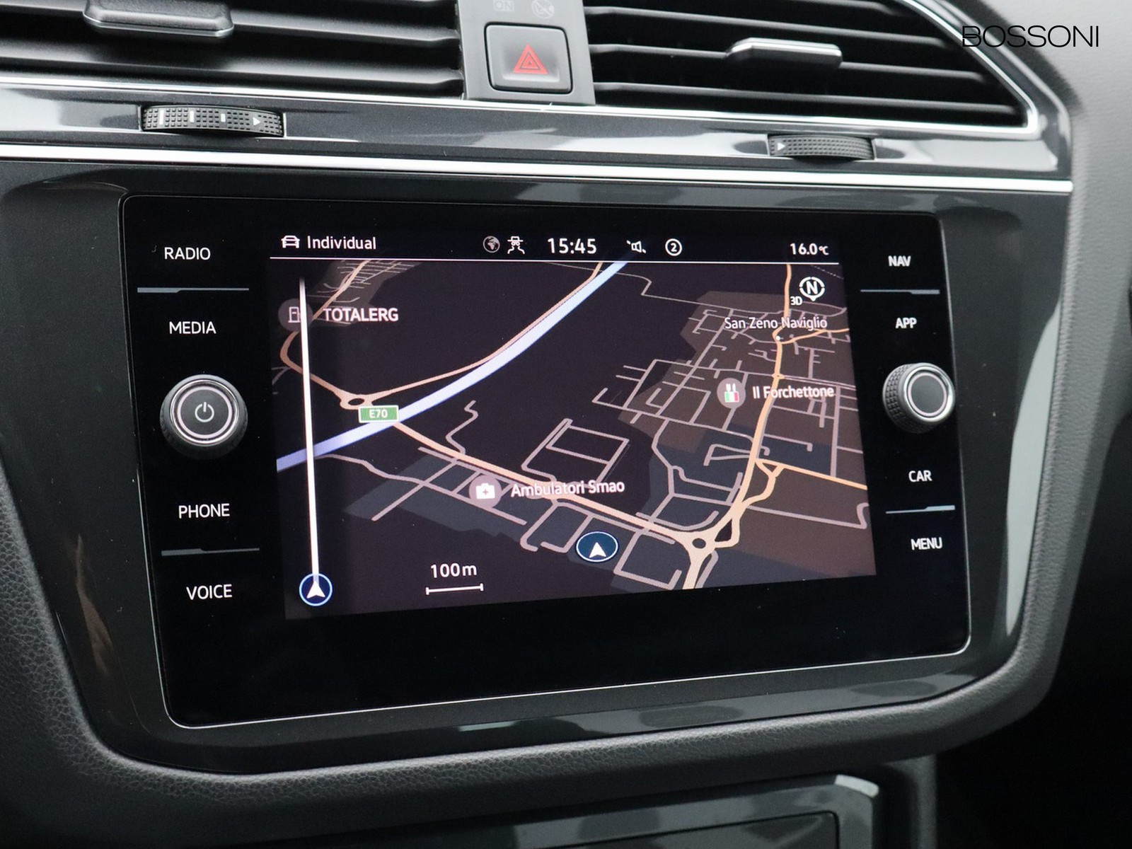 10 - Volkswagen Tiguan 2.0 tdi scr 150cv r-line dsg