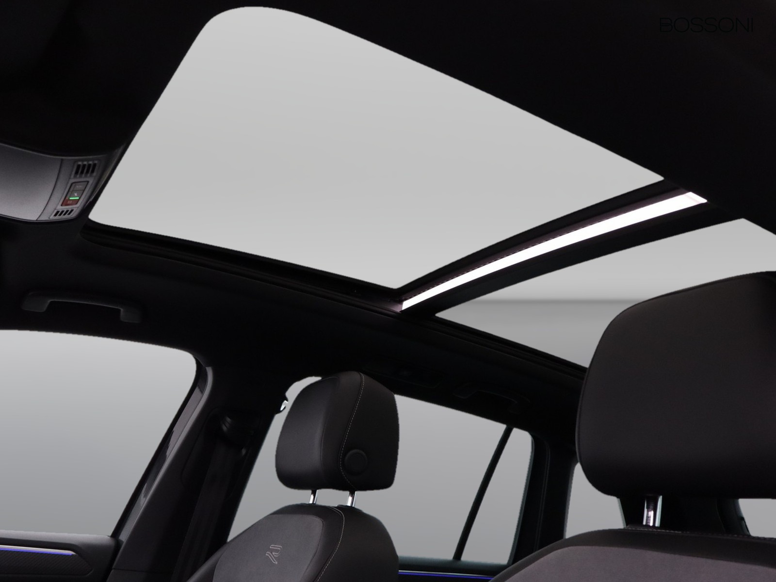 18 - Volkswagen Tiguan 2.0 tdi scr 150cv r-line dsg