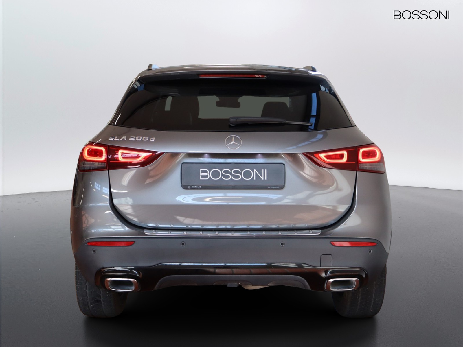 6 - Mercedes GLA 200 d sport plus 8g-dct