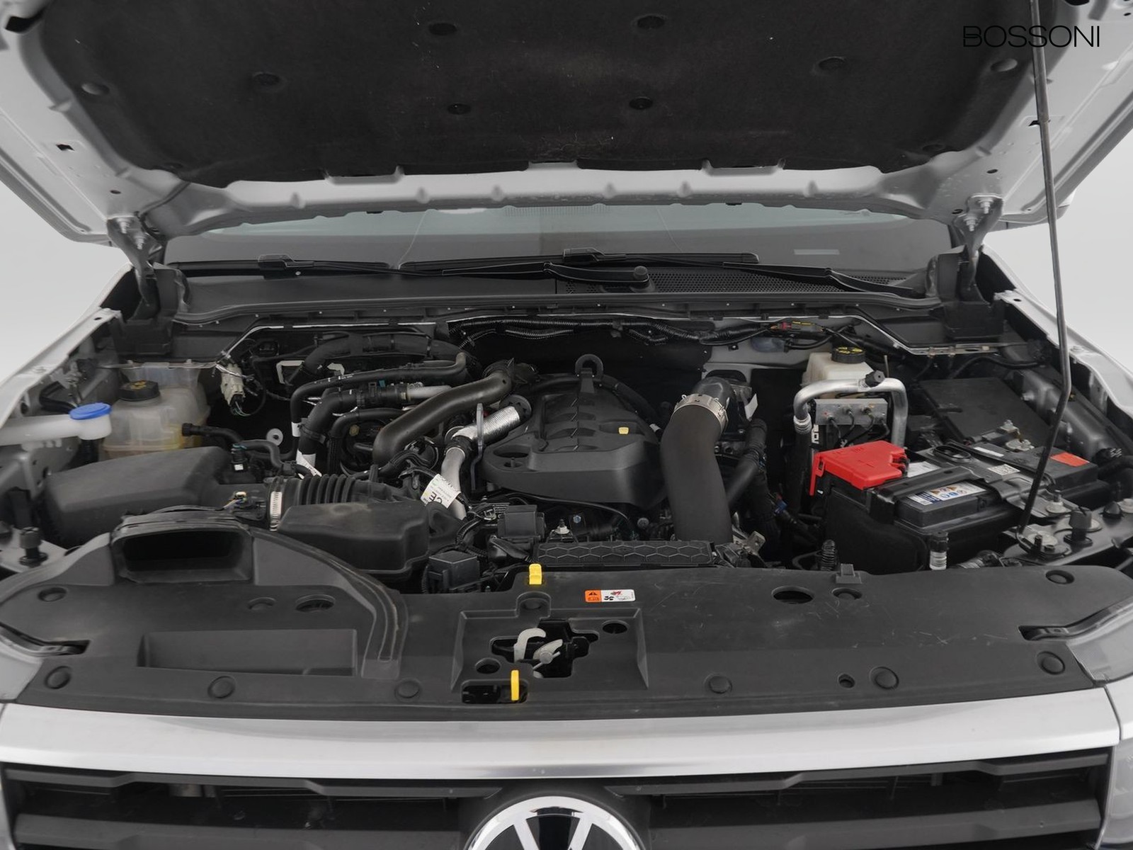 12 - Volkswagen VIC Amarok 2.0 tdi life 4motion