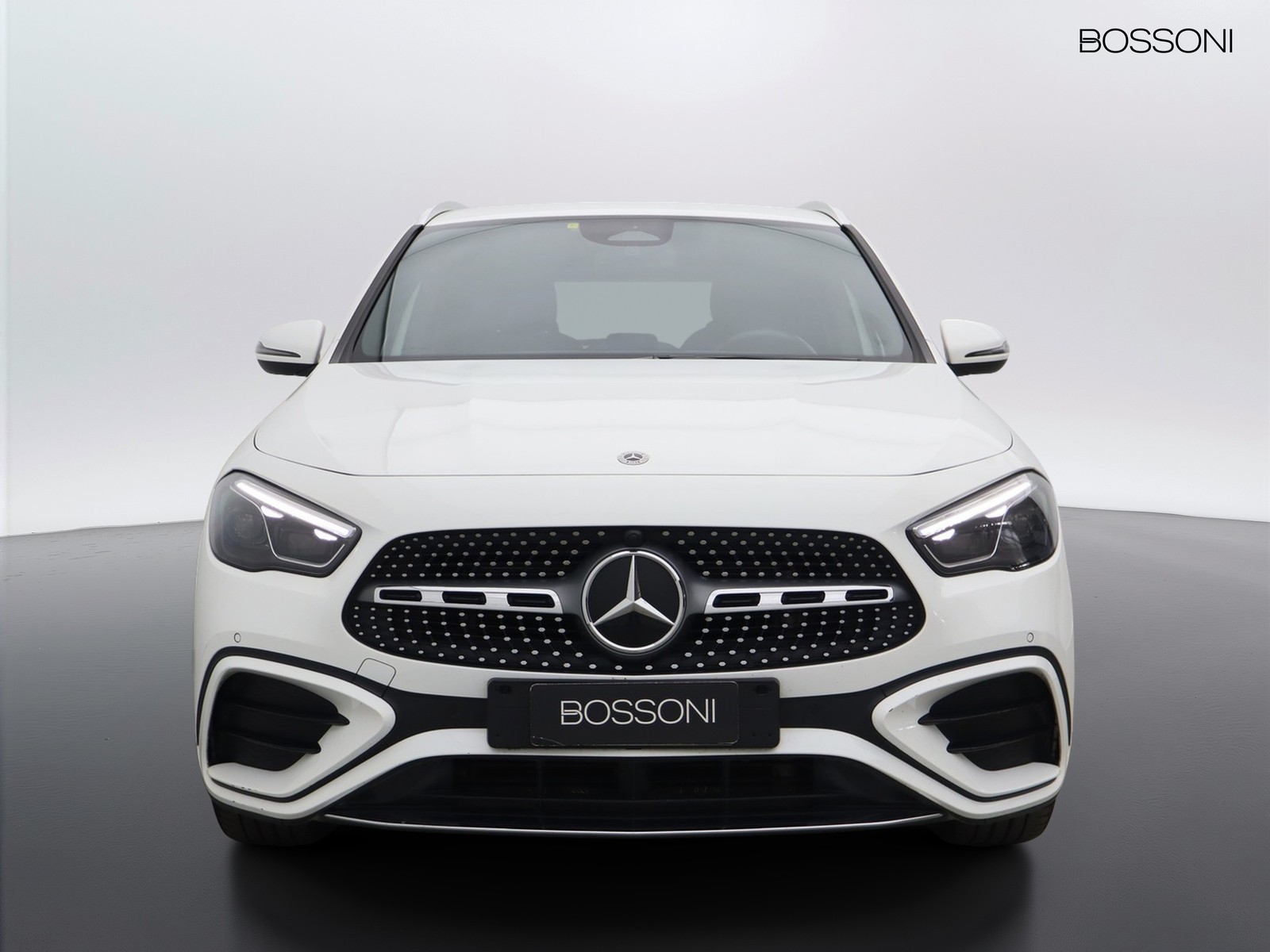 2 - Mercedes GLA 200 d amg line advanced plus 8g-dct