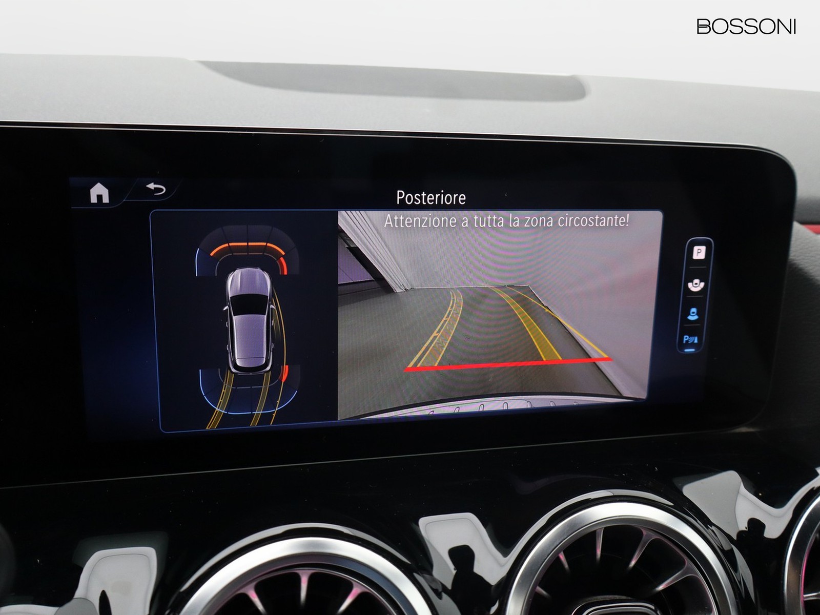 11 - Mercedes GLA 200 d amg line advanced plus 8g-dct