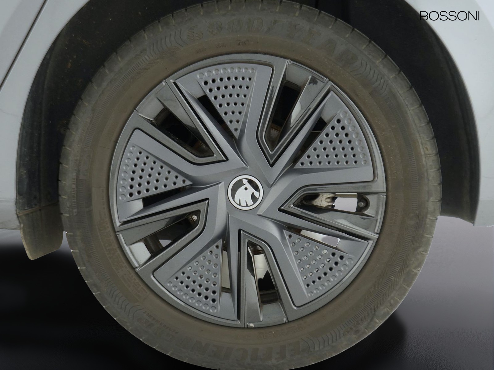 12 - Skoda Fabia 1.0 tsi 95cv 130 edition