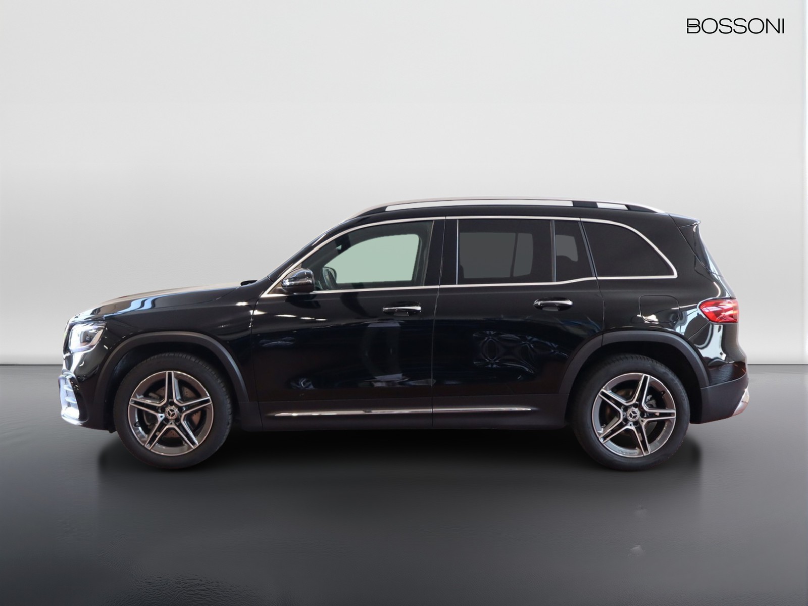 3 - Mercedes GLB 180 d amg line advanced plus 8g-dct