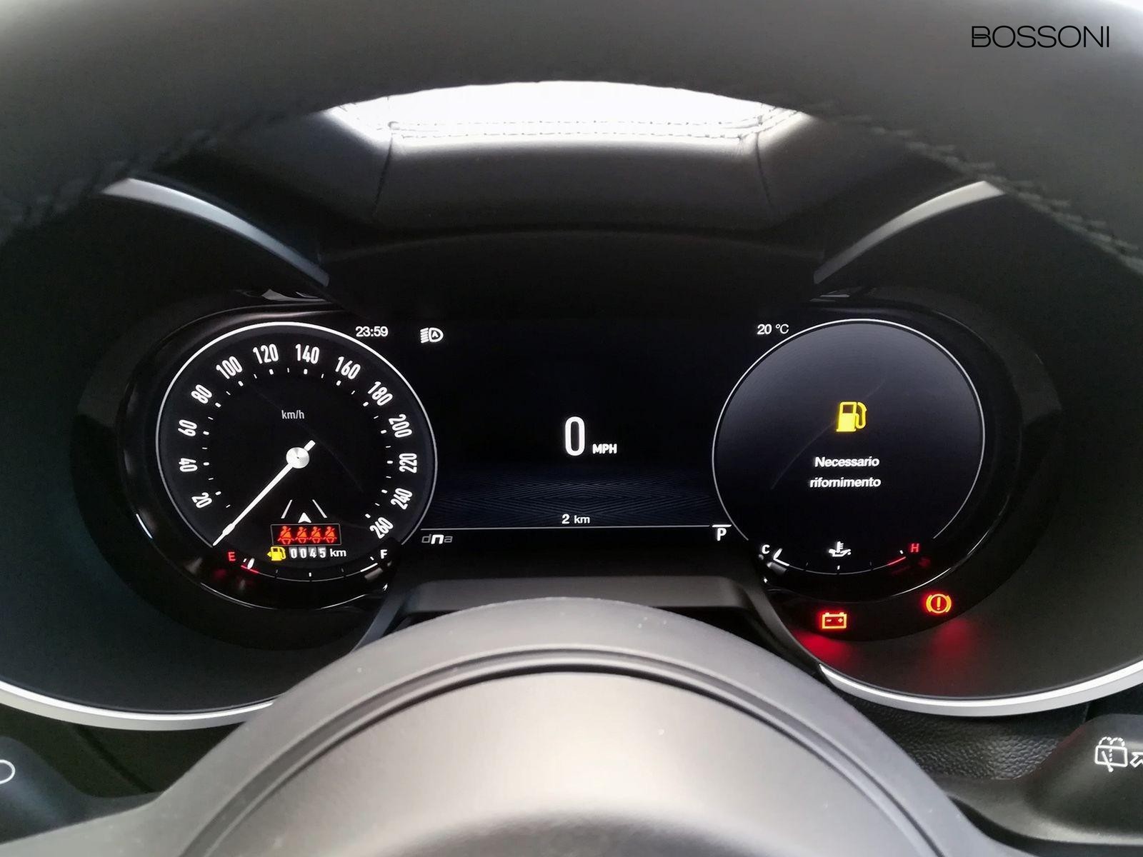 10 - Alfa Romeo Stelvio 2.2 turbo 210cv veloce q4 at8